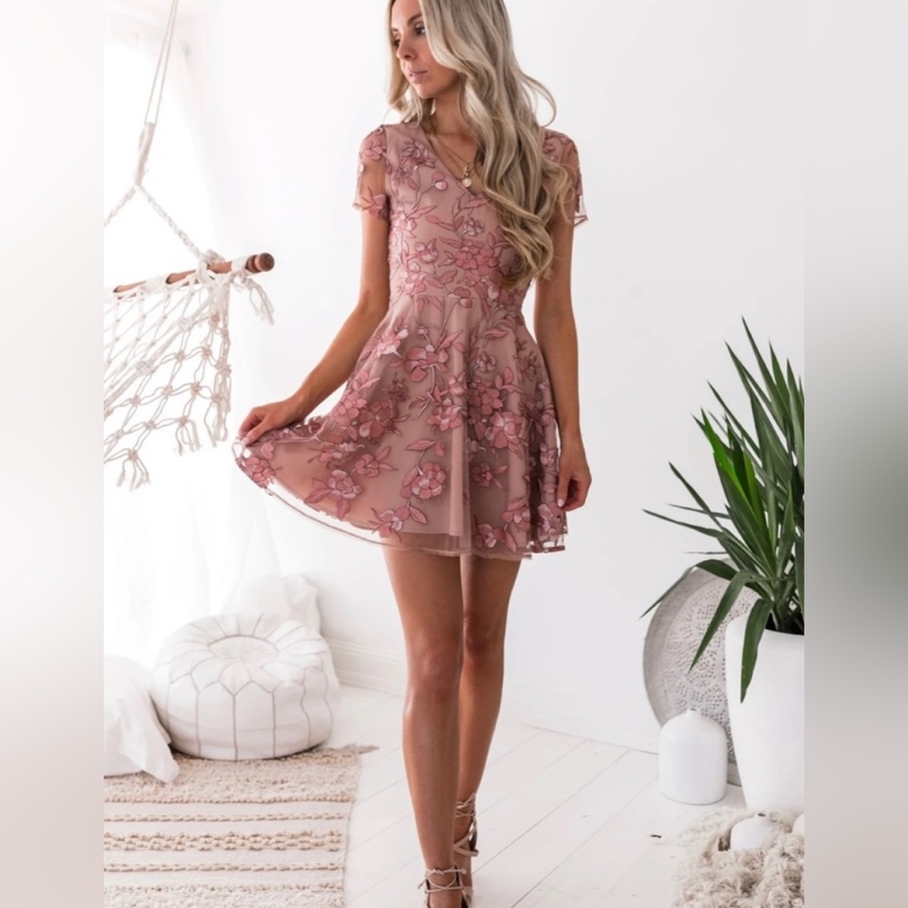 Saskia Embroidery Two Sisters The Label Dress